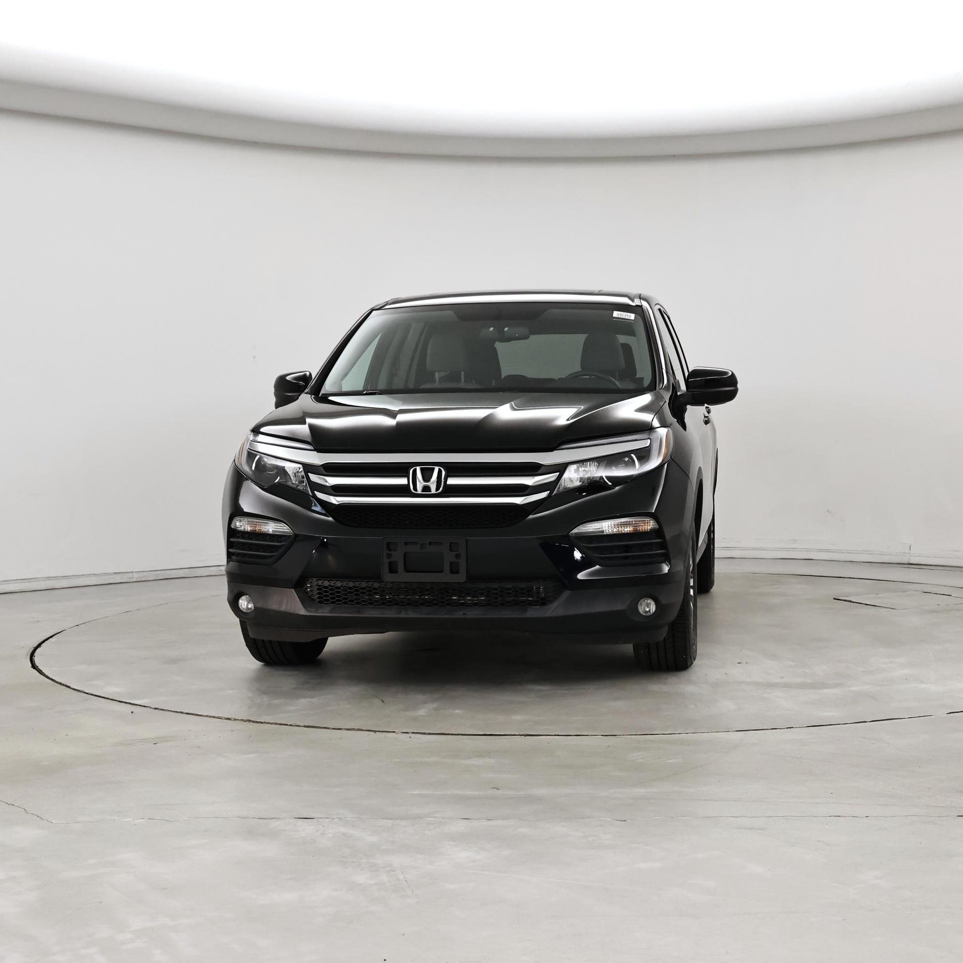 Thumbnail: 2017 Honda Pilot - 5