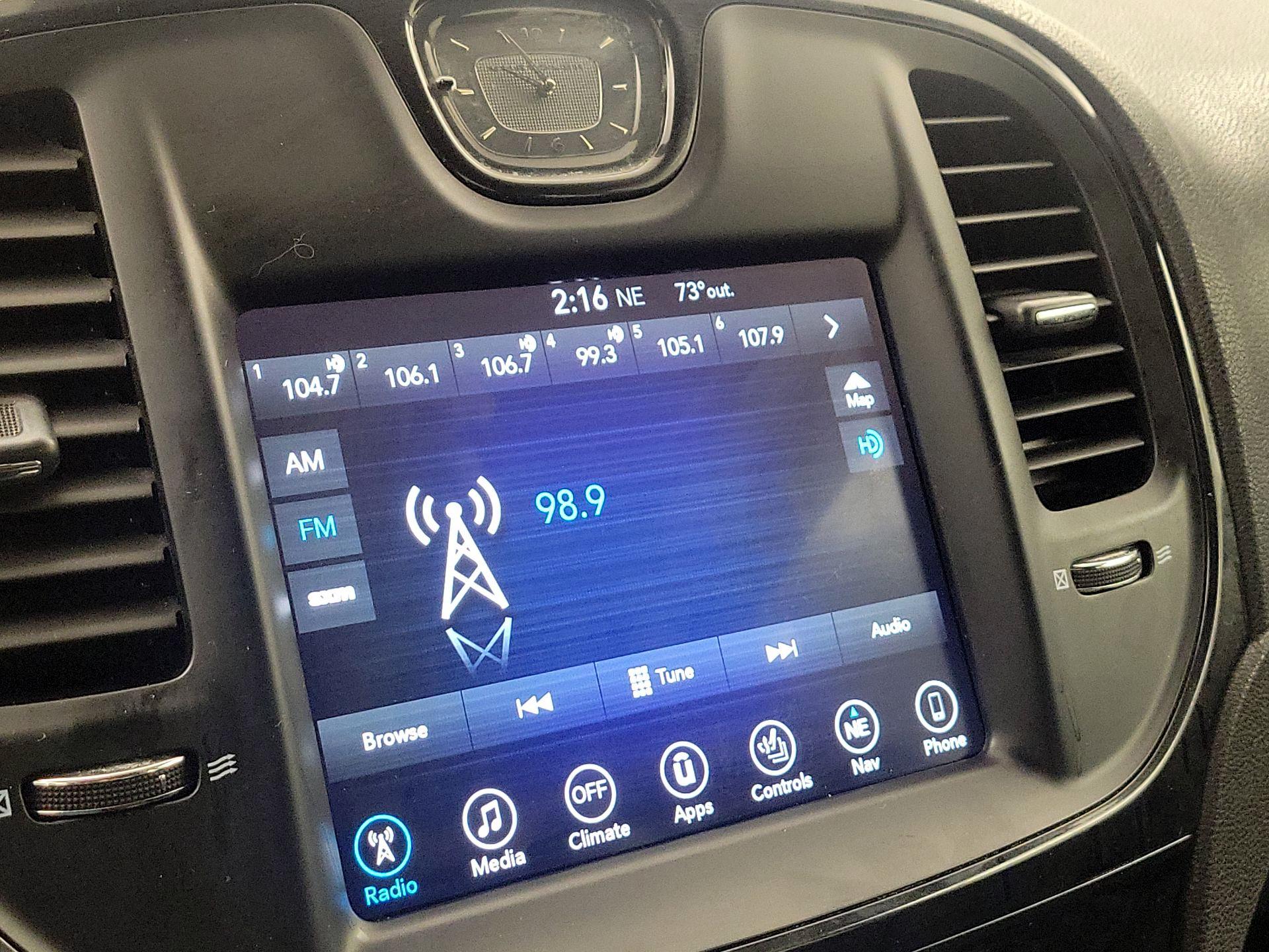 Thumbnail: 2017 Chrysler 300 - 16