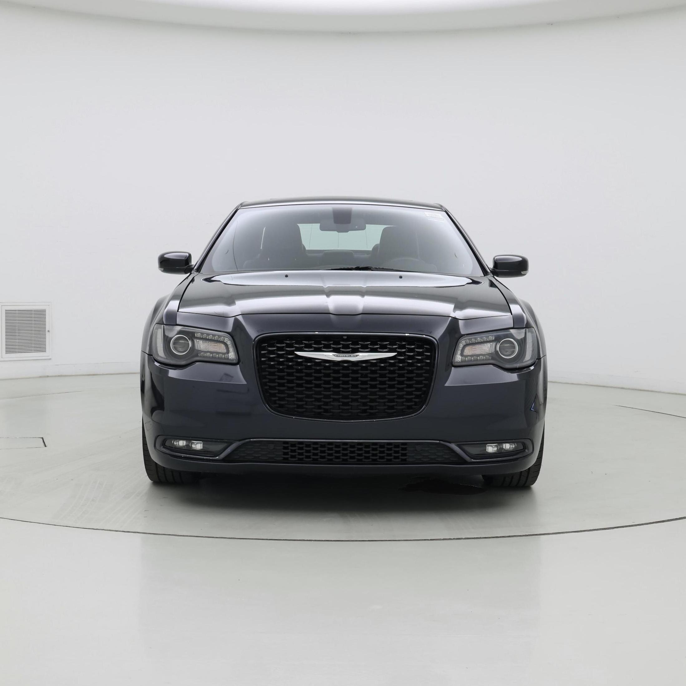 Thumbnail: 2017 Chrysler 300 - 5