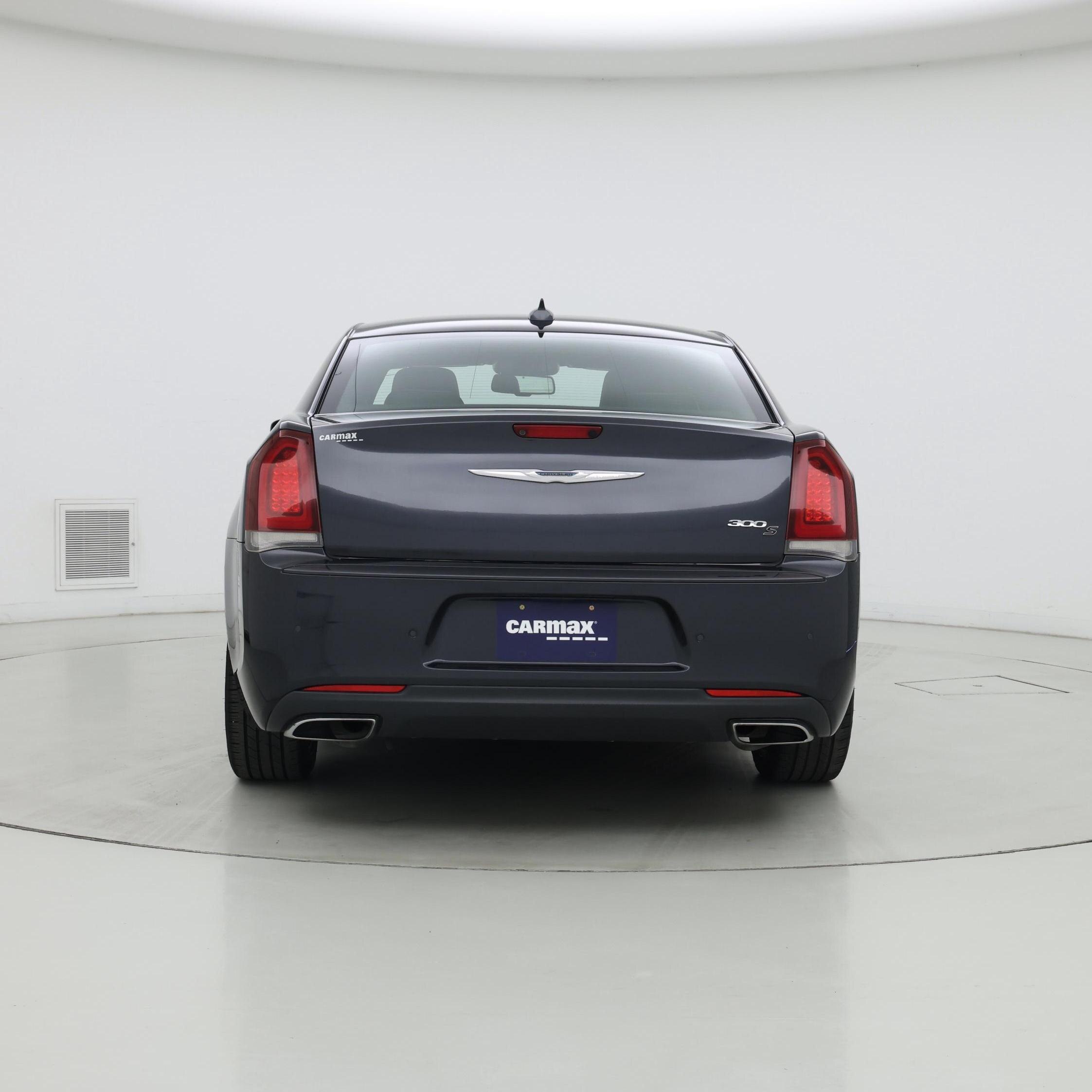 Thumbnail: 2017 Chrysler 300 - 6