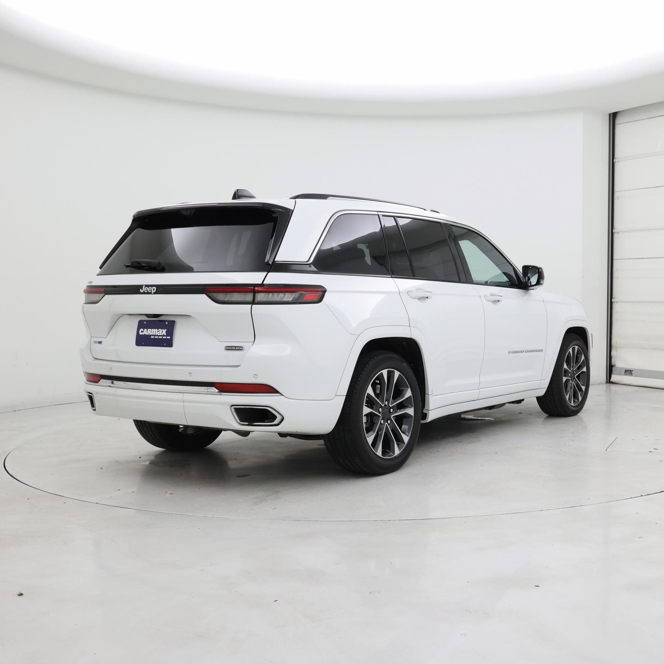 Thumbnail: 2022 Jeep Grand Cherokee - 8