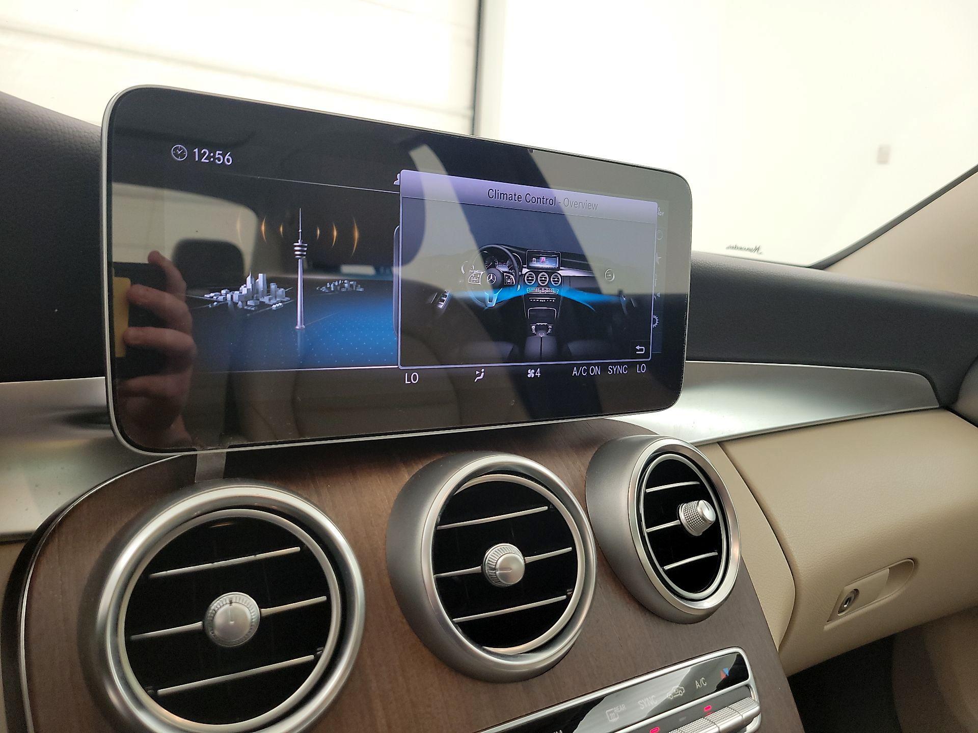 Thumbnail: 2019 Mercedes-Benz C-Class - 16