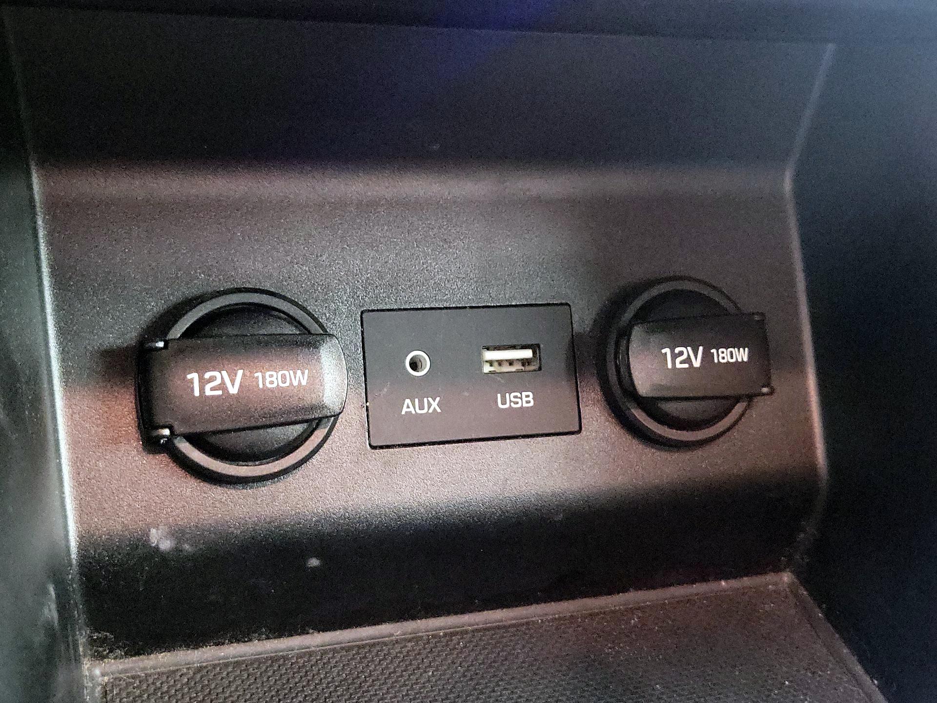 Thumbnail: 2019 Hyundai Elantra - 18