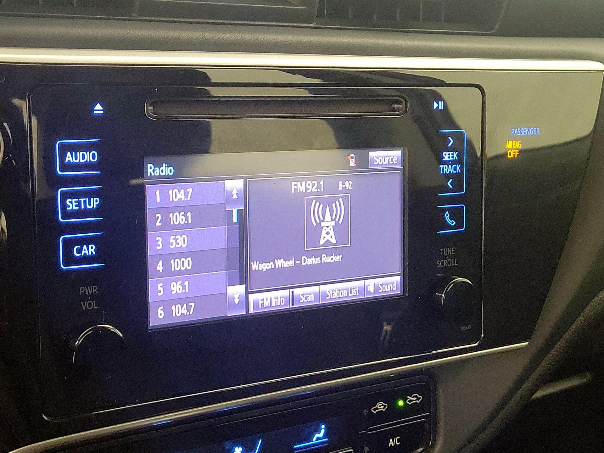 Thumbnail: 2019 Toyota Corolla - 15