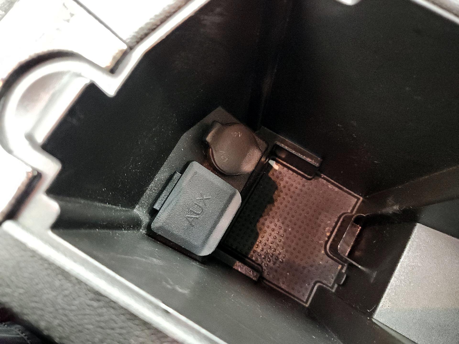 Thumbnail: 2015 Chevrolet Malibu - 18