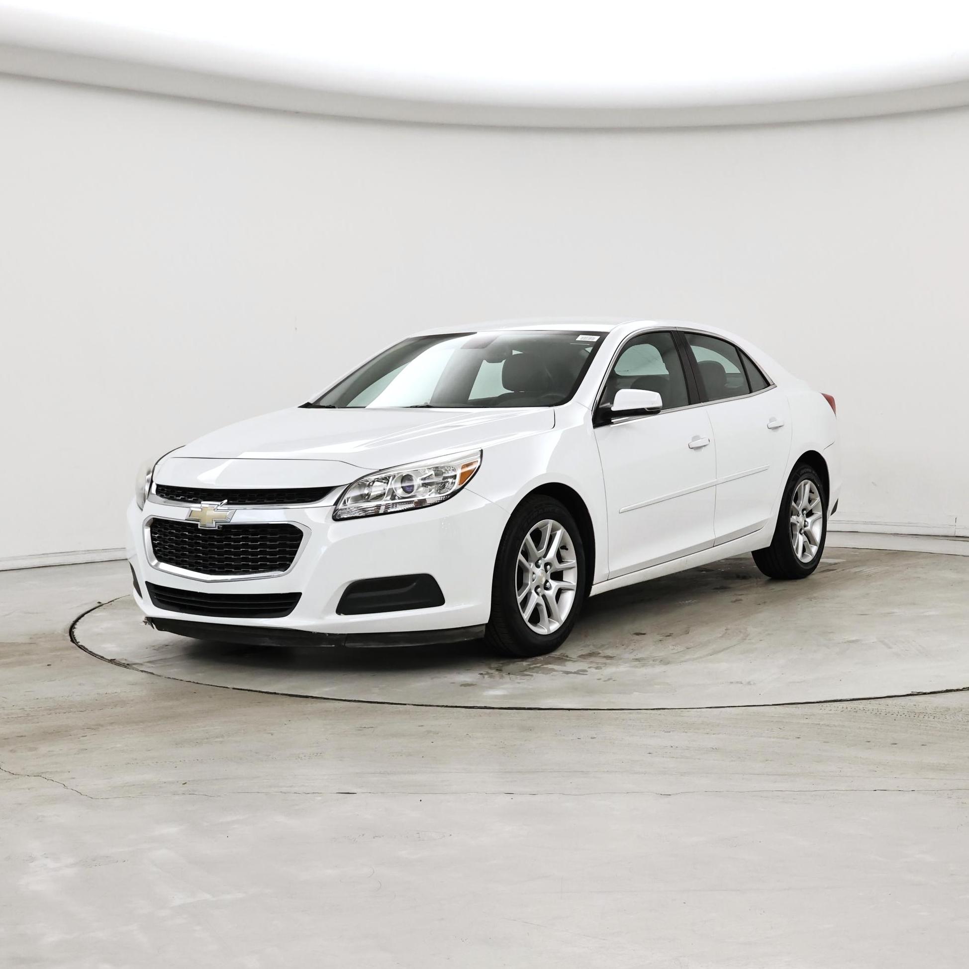 Thumbnail: 2015 Chevrolet Malibu - 4