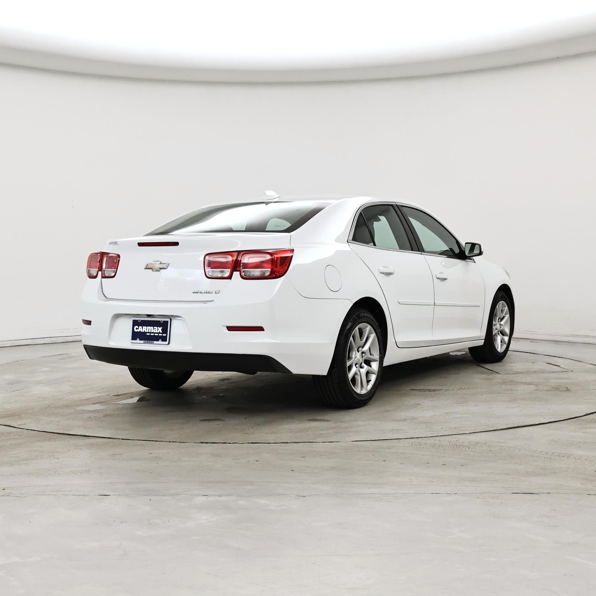 Thumbnail: 2015 Chevrolet Malibu - 8