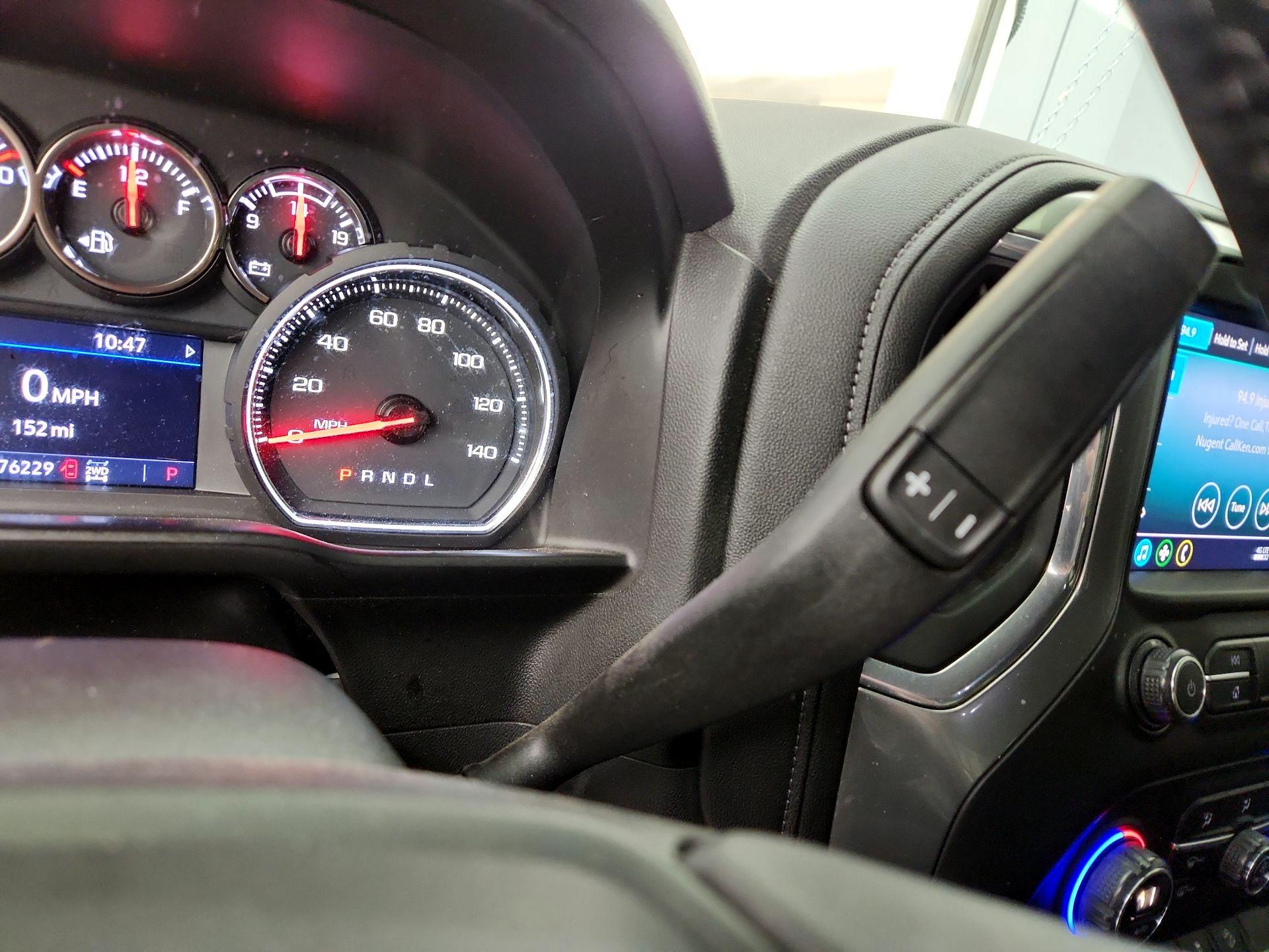 Thumbnail: 2020 Chevrolet Silverado 1500 - 17