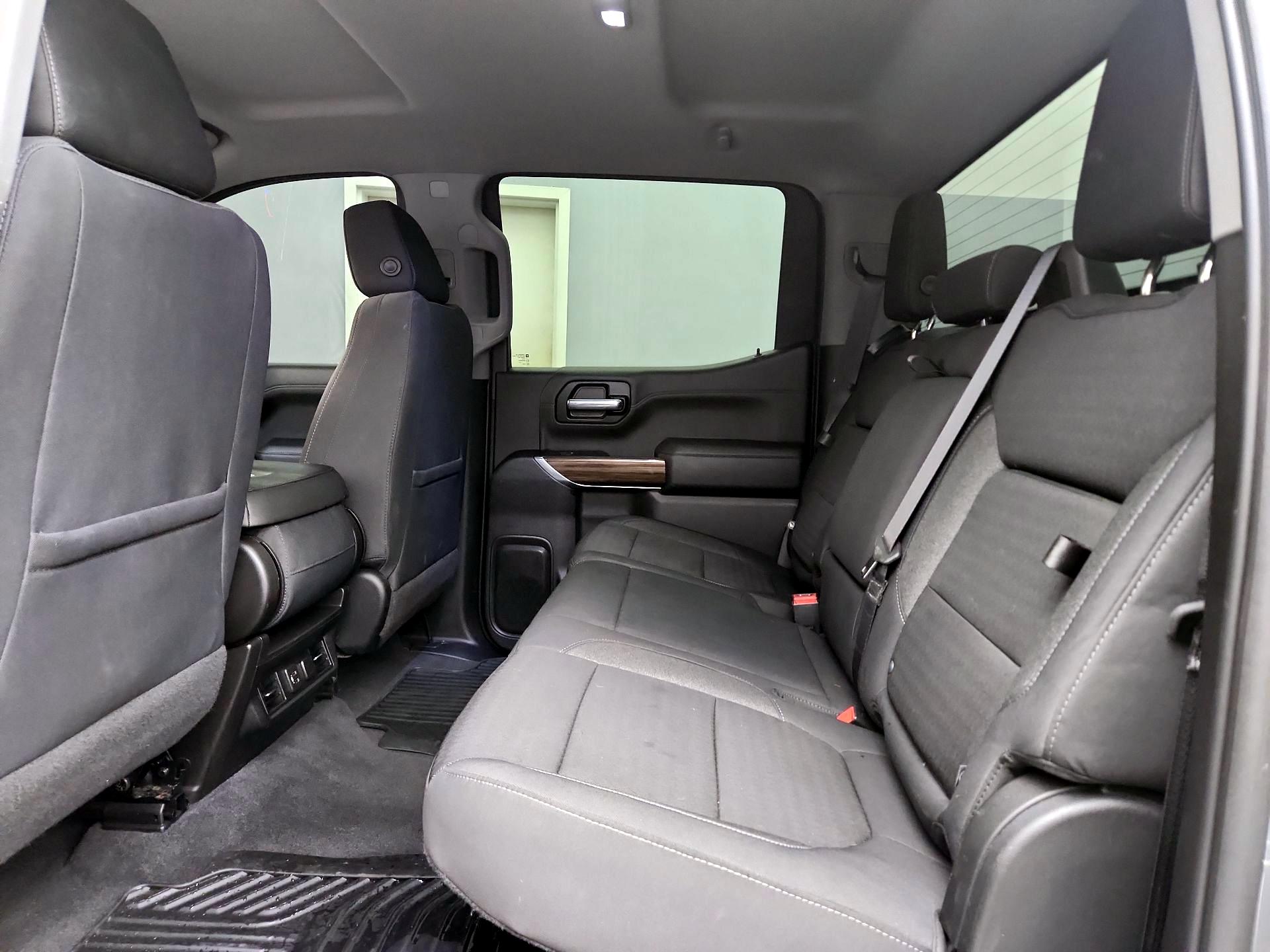 Thumbnail: 2020 Chevrolet Silverado 1500 - 19