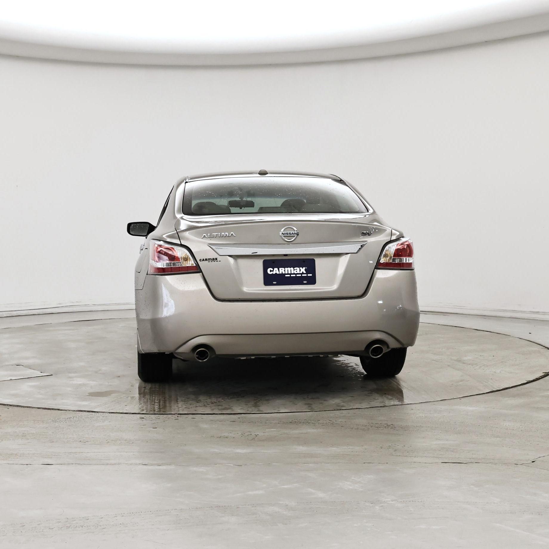 Thumbnail: 2015 Nissan Altima - 6