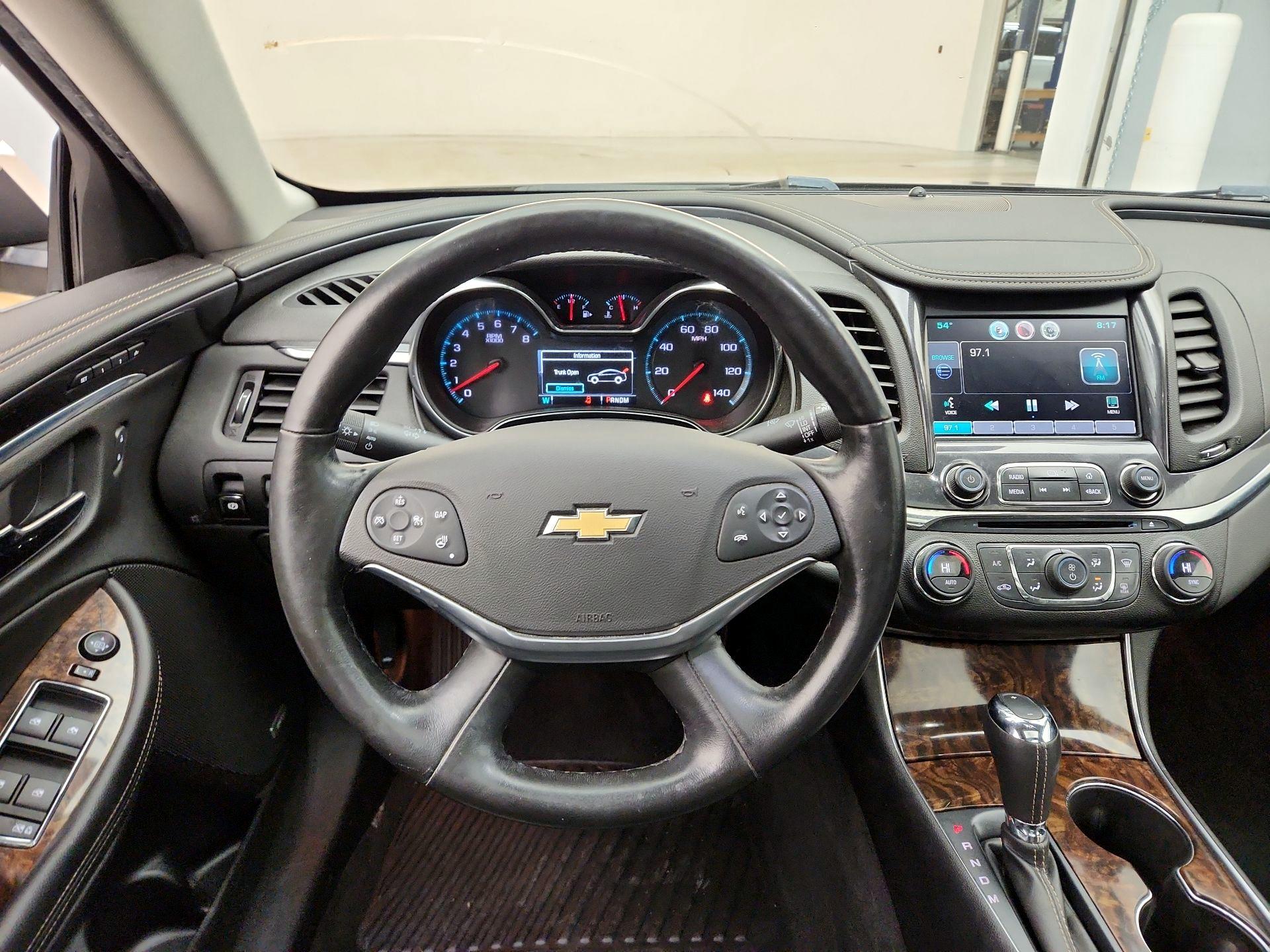 Thumbnail: 2015 Chevrolet Impala - 10