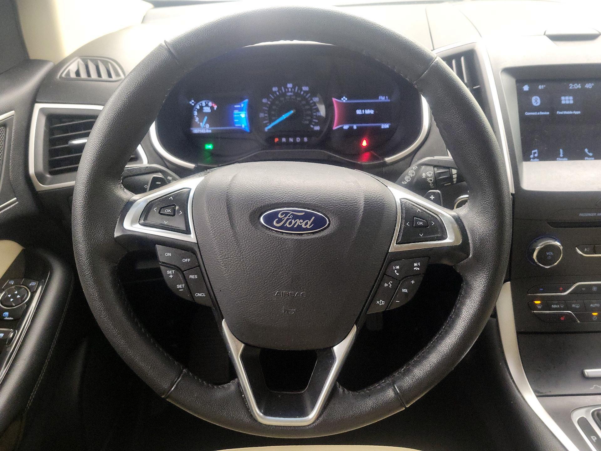 Thumbnail: 2016 Ford Edge - 10