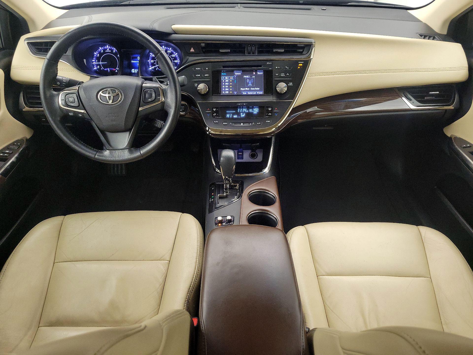 Thumbnail: 2015 Toyota Avalon - 9