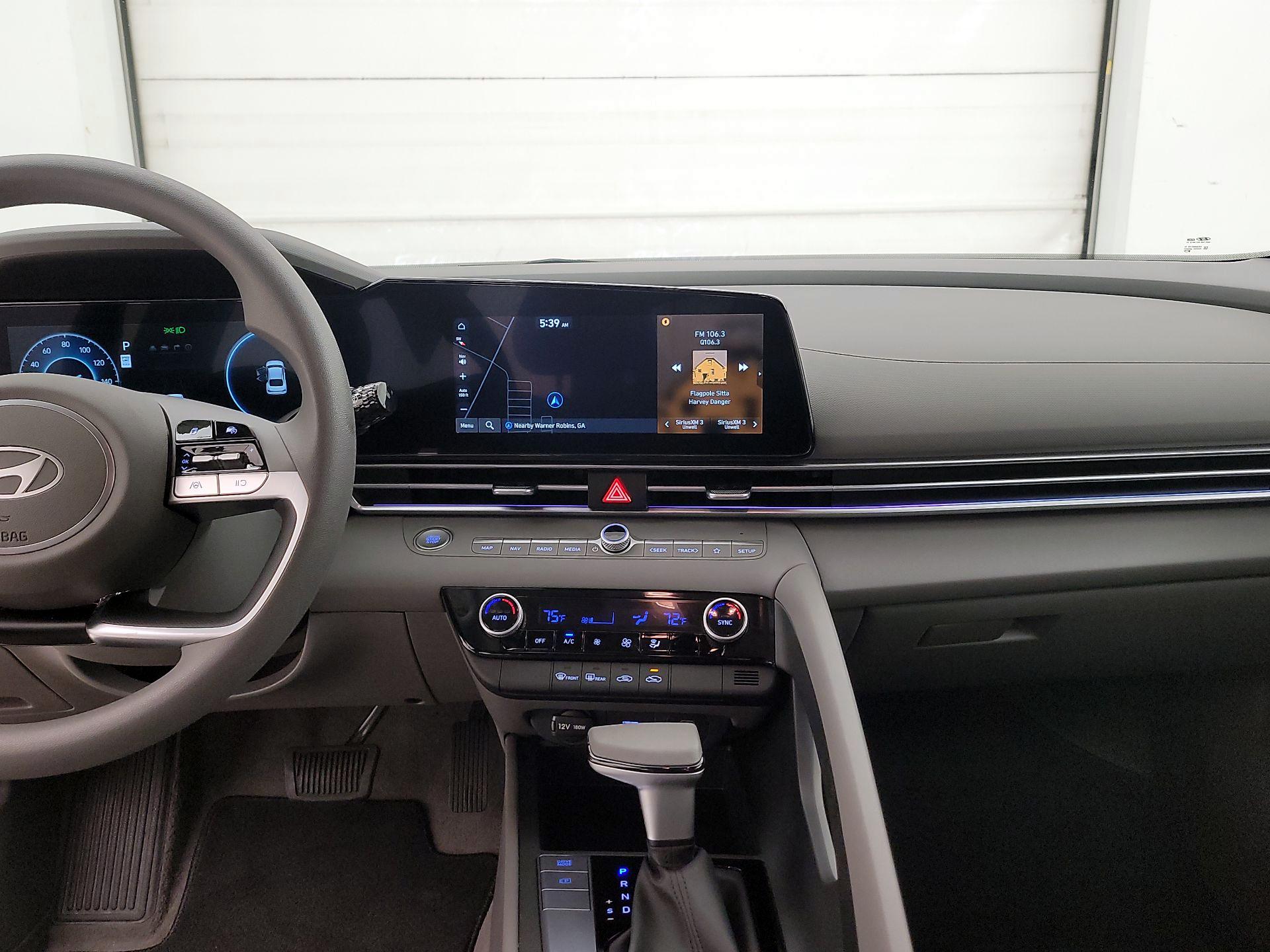 Thumbnail: 2024 Hyundai Elantra - 9