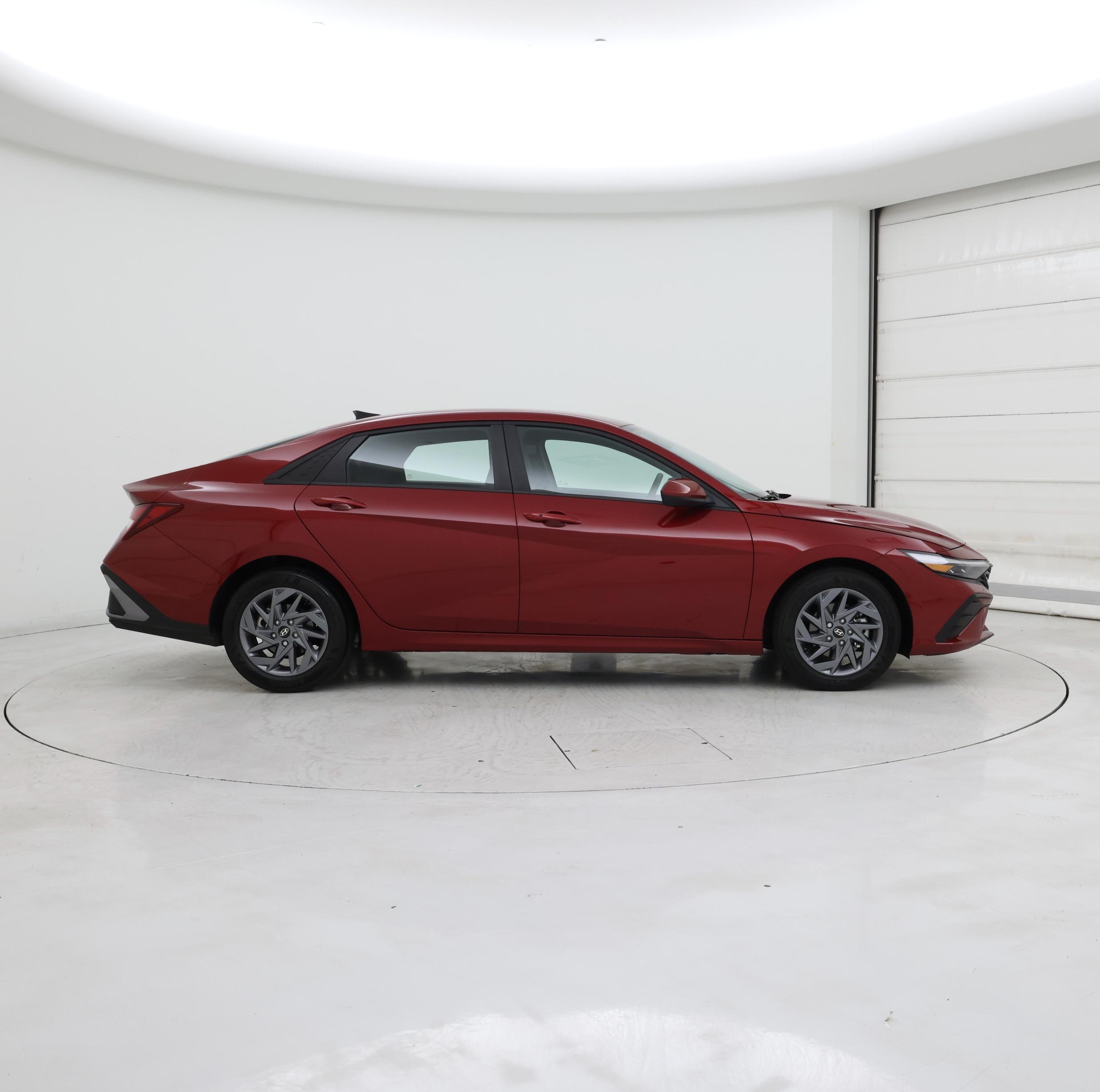 Thumbnail: 2024 Hyundai Elantra - 7