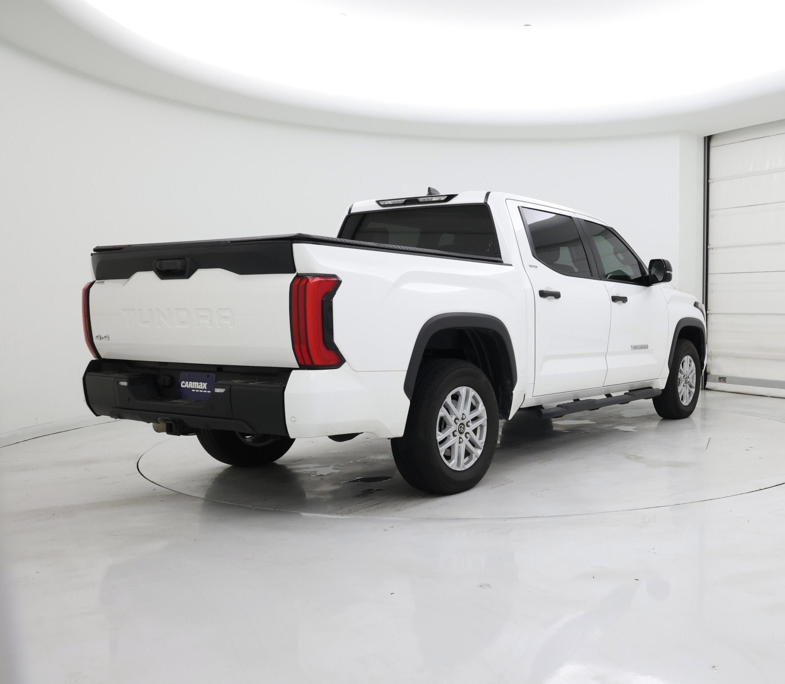 Thumbnail: 2024 Toyota Tundra - 8