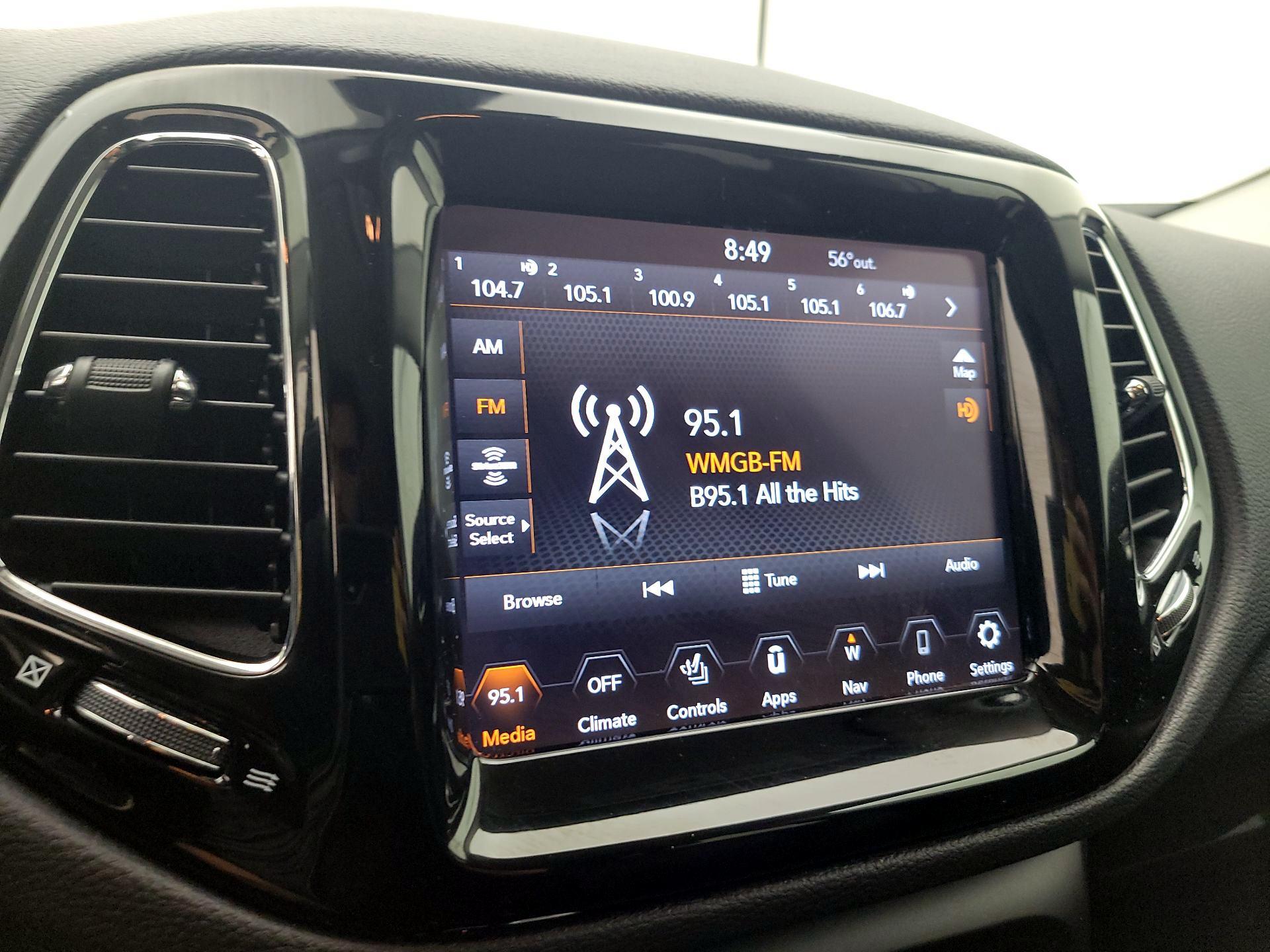 Thumbnail: 2021 Jeep Compass - 15