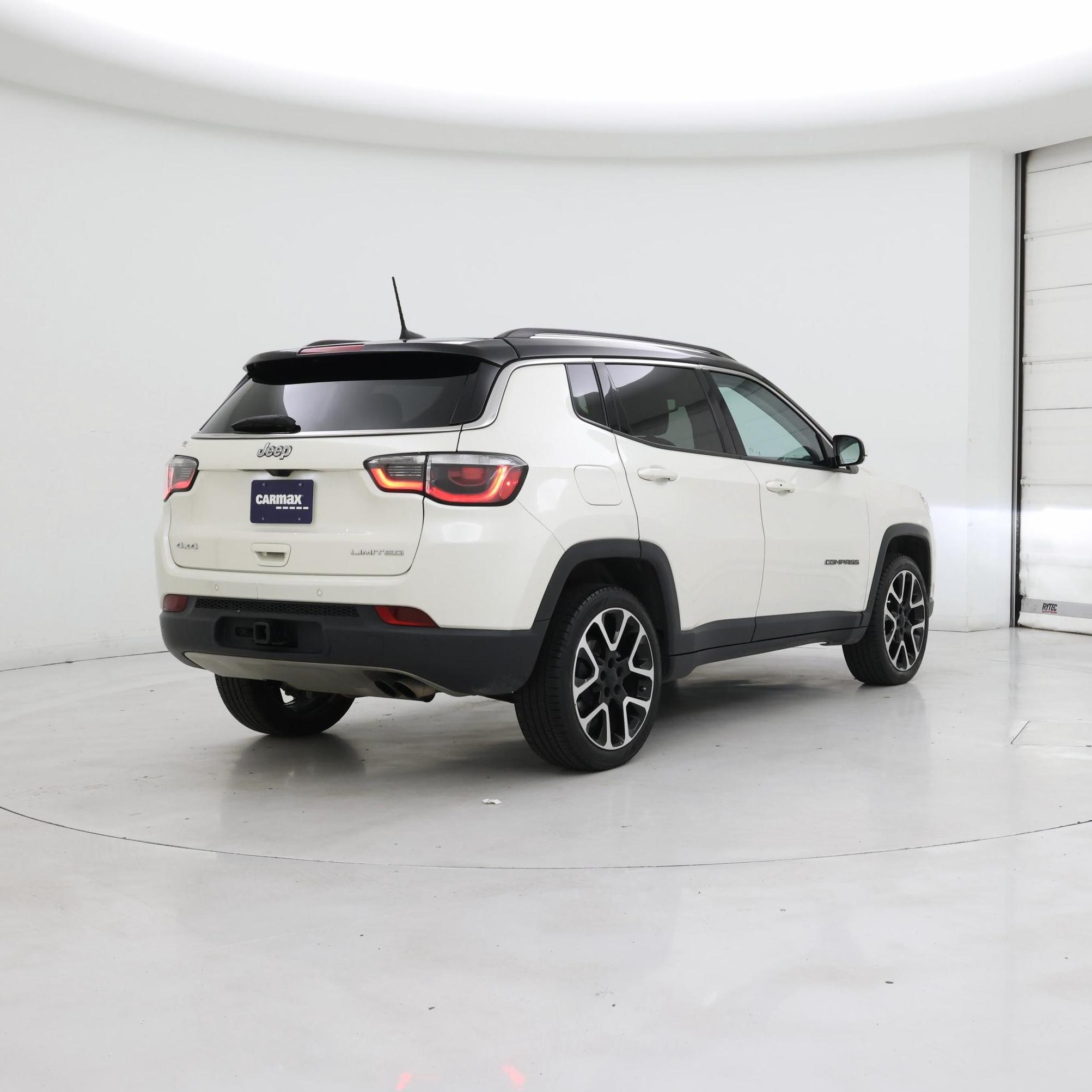 Thumbnail: 2021 Jeep Compass - 8