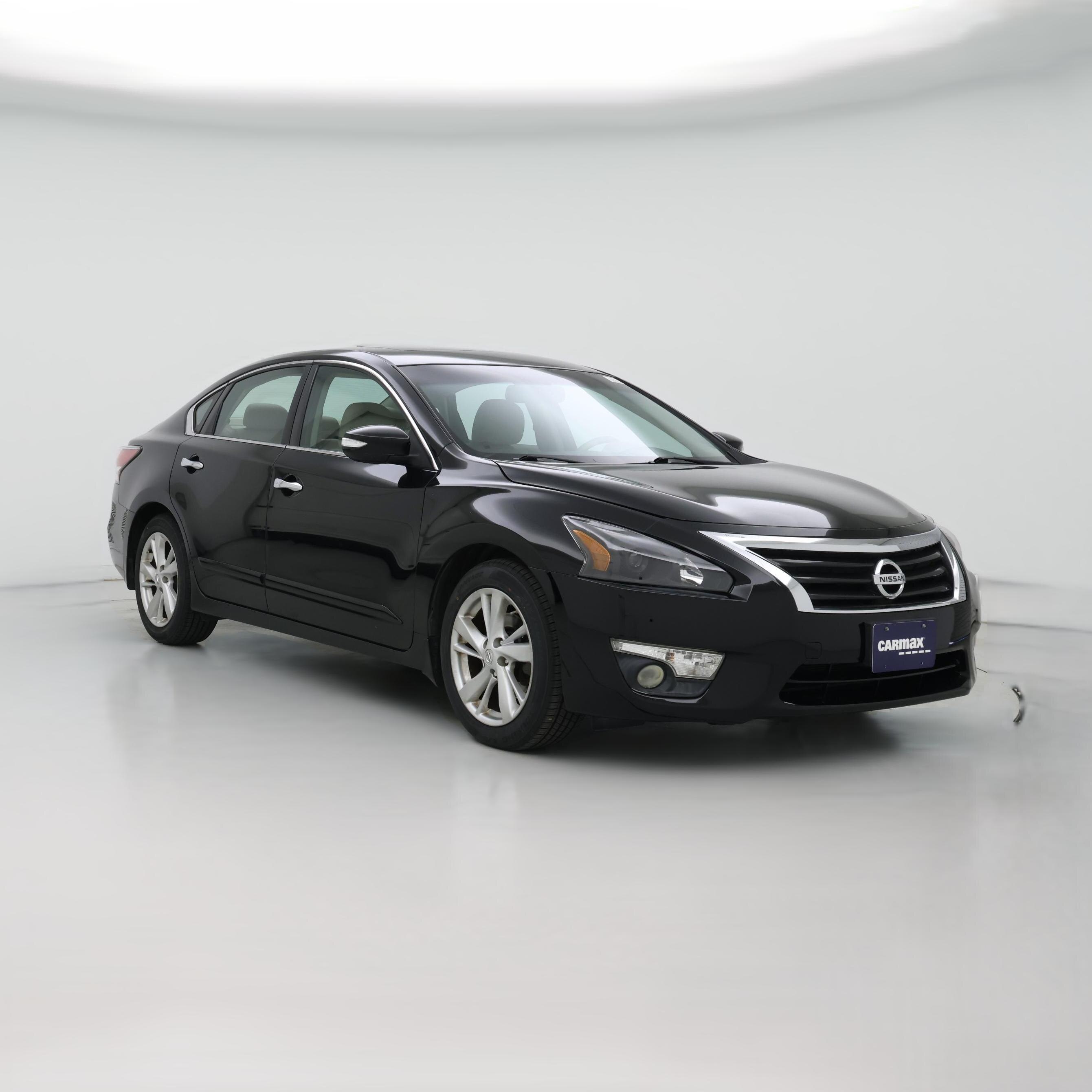 Thumbnail: 2015 Nissan Altima - 1
