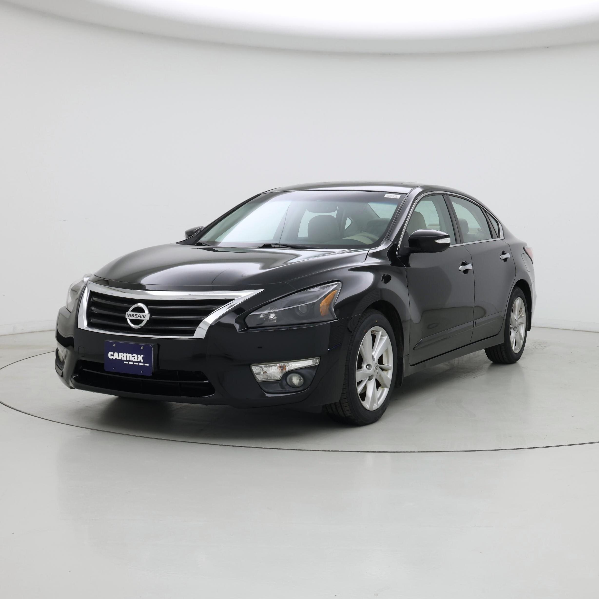 Thumbnail: 2015 Nissan Altima - 4
