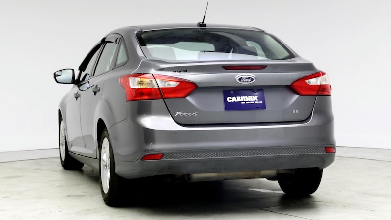 2013 Ford Focus SE 6