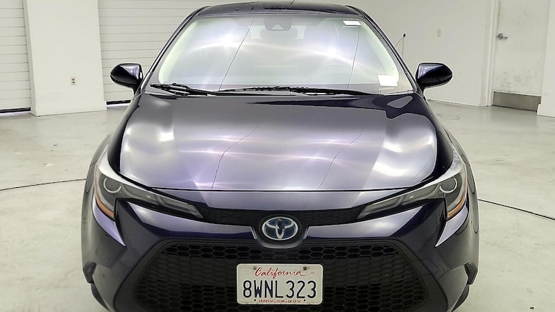 2021 Toyota Corolla LE 2