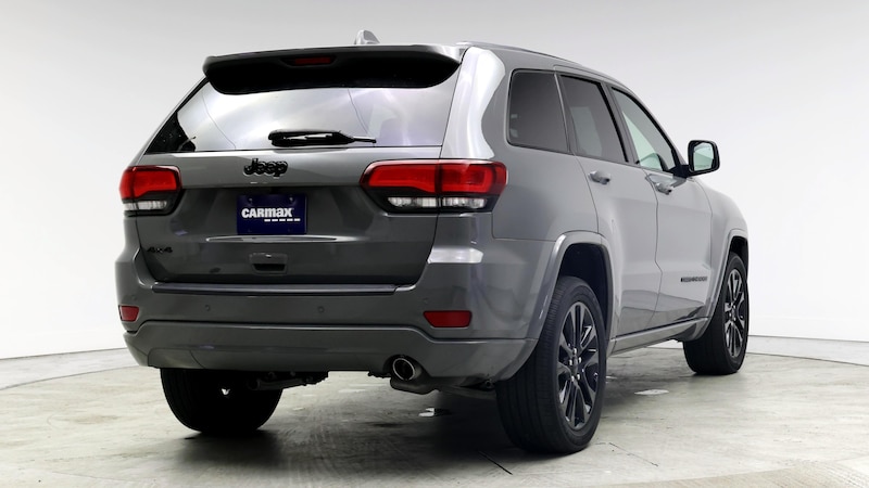 2019 Jeep Grand Cherokee Altitude 8