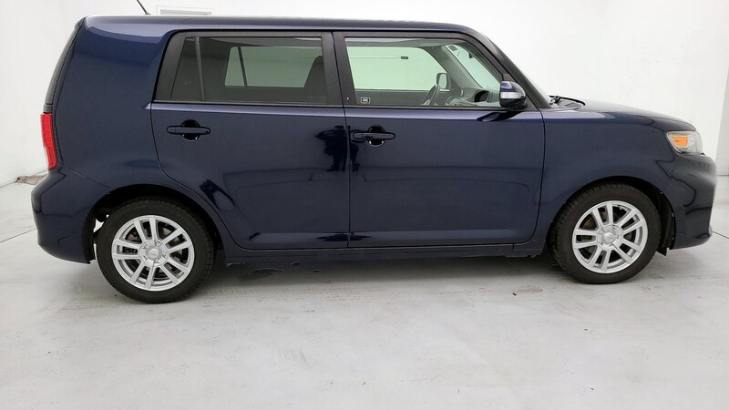 2015 Scion xB  4