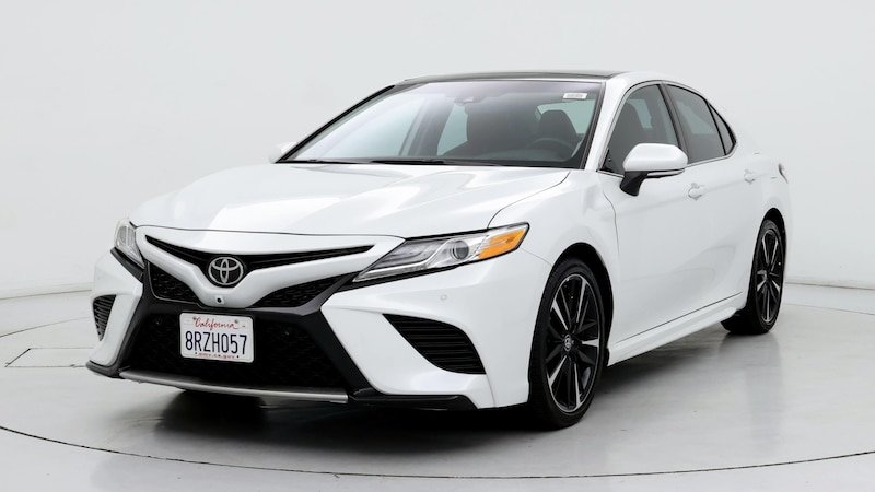 2020 Toyota Camry XSE 4