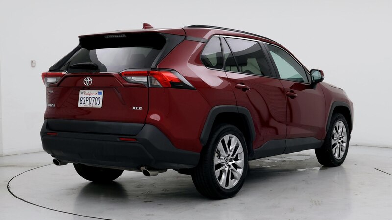 2020 Toyota RAV4 XLE Premium 8