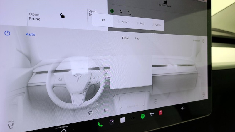 2019 Tesla Model 3 Long Range 16