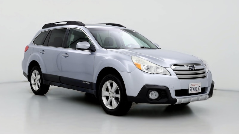 2013 Subaru Outback 2.5i Limited Hero Image