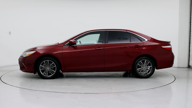 2017 Toyota Camry SE 3