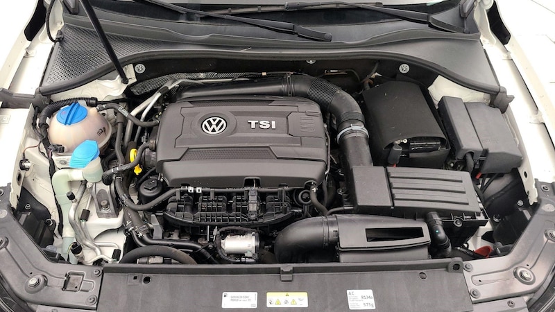 2014 Volkswagen Passat Wolfsburg Edition 18