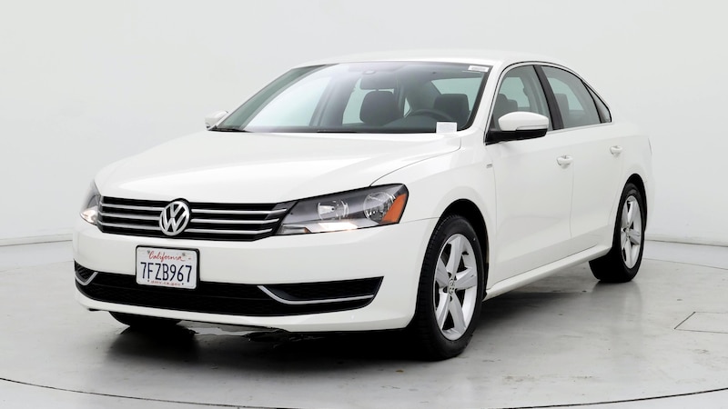 2014 Volkswagen Passat Wolfsburg Edition 4