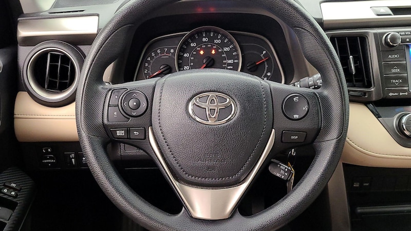 2013 Toyota RAV4 XLE 10