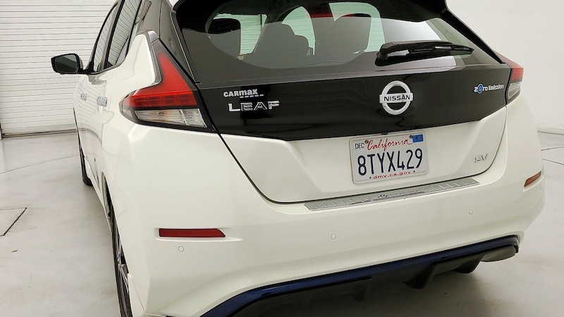 2020 Nissan Leaf SV 7