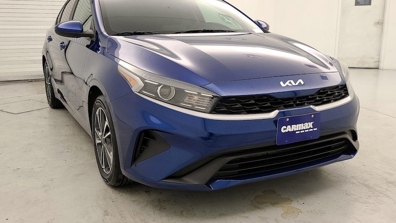 2022 Kia Forte LXS Hero Image