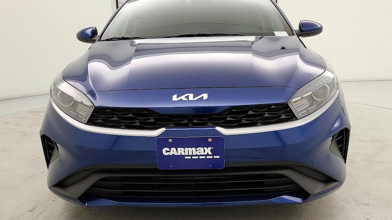 2022 Kia Forte LXS 2
