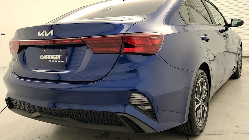 2022 Kia Forte LXS 5