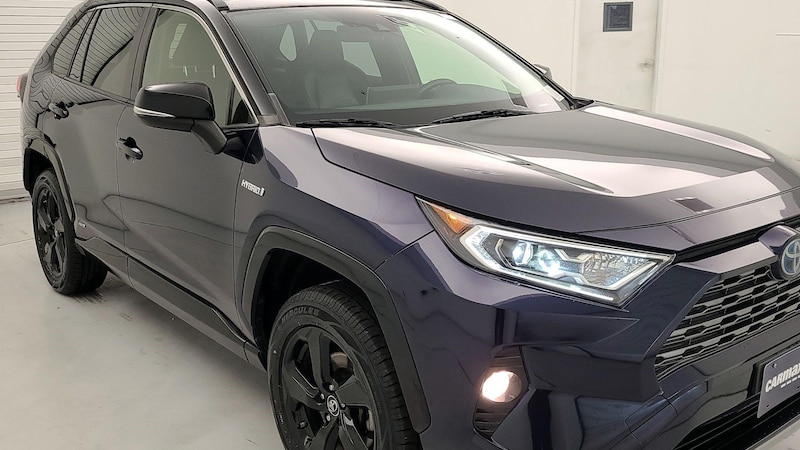 2019 Toyota RAV4 XSE Hero Image