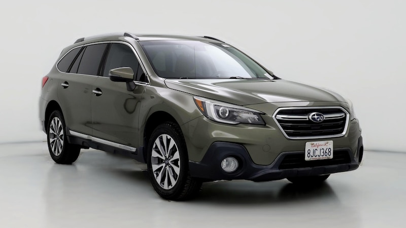 2019 Subaru Outback 3.6R Touring Hero Image