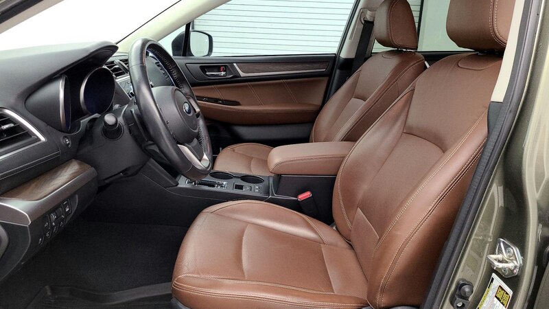 2019 Subaru Outback 3.6R Touring 11