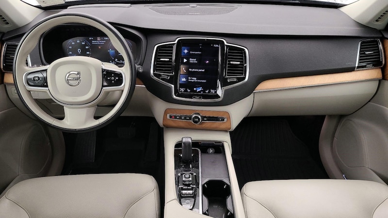 2021 Volvo XC90 T8 Inscription 8