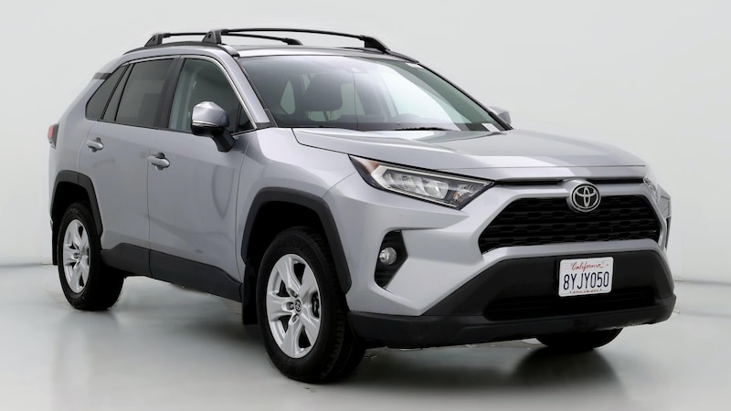 2021 Toyota RAV4 XLE Hero Image