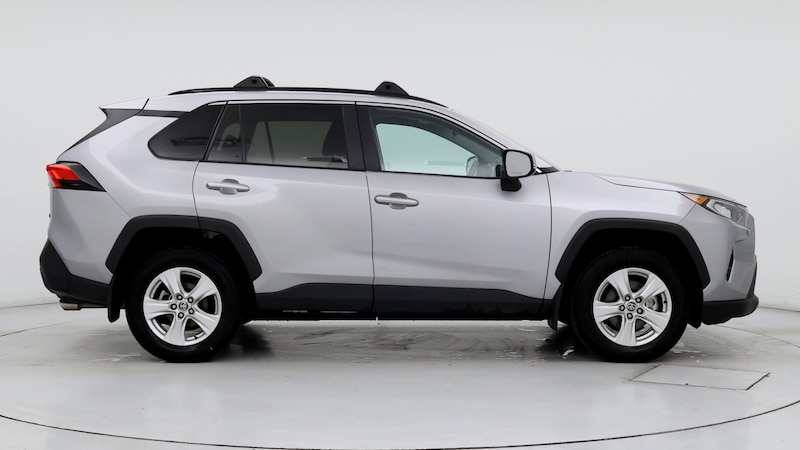 2021 Toyota RAV4 XLE 7