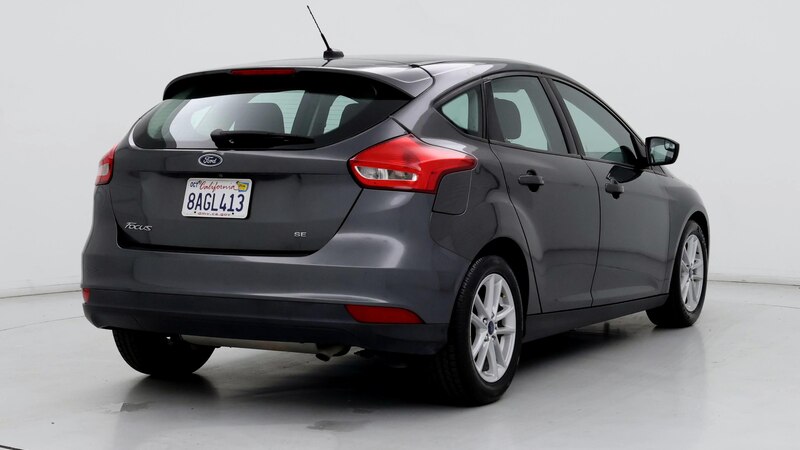 2018 Ford Focus SE 8