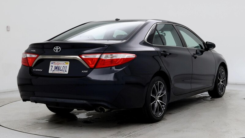 2015 Toyota Camry XSE 8