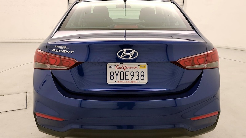 2022 Hyundai Accent SE 6