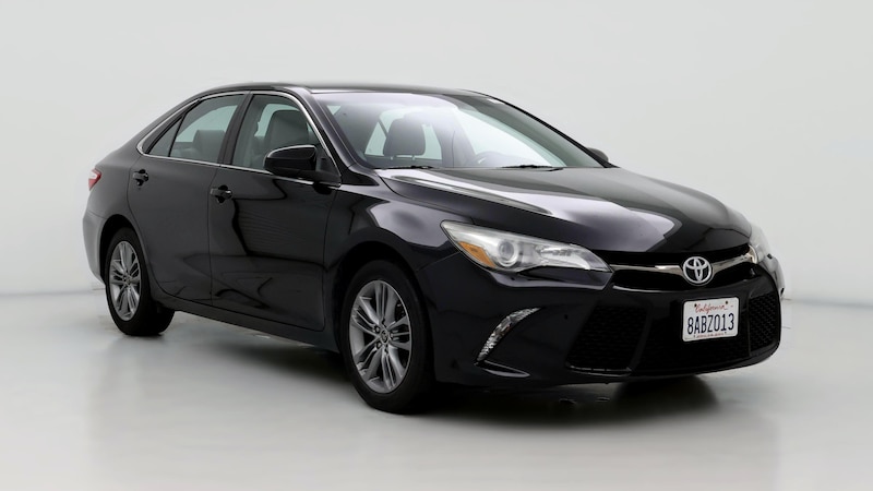 2015 Toyota Camry SE Hero Image